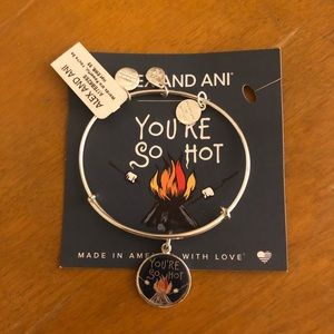 NWT Alex and Ani Campfire Bangle